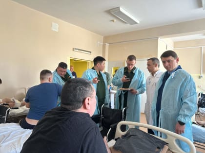 Прием граждан в военном госпитале при РКБ провели прокуроры РТ