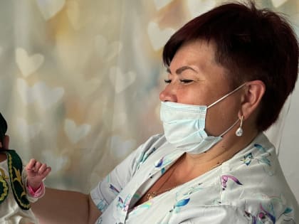 Из Альметьевского роддома малышей выписывали в татарских национальных костюмах