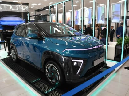 Более двух третей предварительных заказов электромобилей «Атом» приходится на бизнес