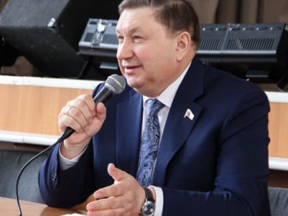 С днем Конституции РФ от Сергея Яхнюка