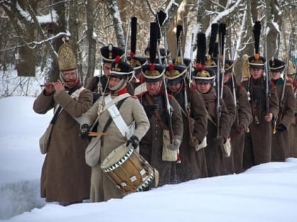 Под Гатчиной реконструируют последний бой Отечественной войны 1812 года