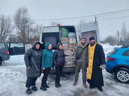 Приход храма св.Николая п.Рощино участвует в сборе гуманитарной помощи