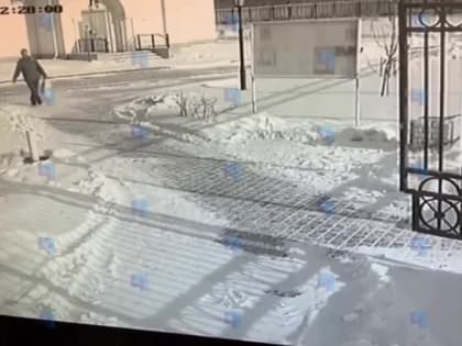 Похищенные в Петербурге мощи святых вернули в храм