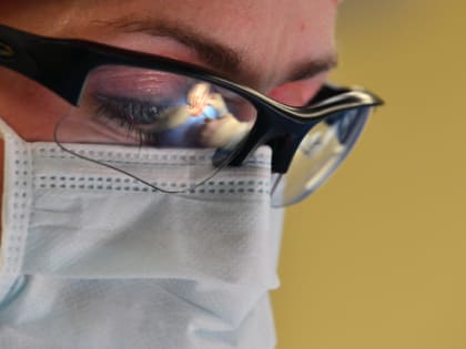 Врачи Педиатрического университета спасают зрение подростку из деревни Вартемяги