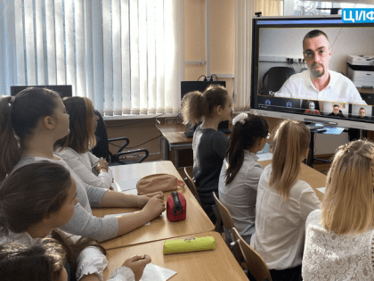 Школьникам Ленобласти рассказали о технологиях тестирования и квантовых вычислениях