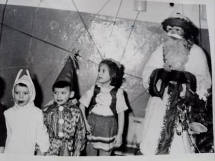 Размышления у витрины Гостиного двора. Часть 4