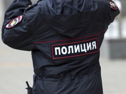 Череповчанин хотел унести чужой мотоскутер, но его остановили полицейские