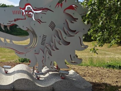 Александр Соклаков осмотрел объекты в Раздолье, реализуемые по программе «Комфортная городская среда»