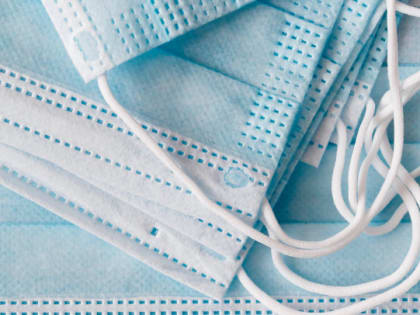 Грипп и ОРВИ атакуют. Роспотребнадзор ответил, будет ли масочный режим на Новый год