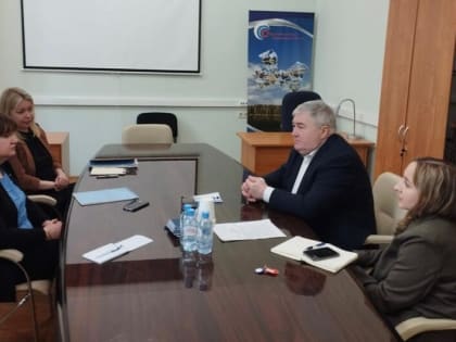 Дмитрий Пуляевский провел рабочую встречу с Комитетом по внешним связям