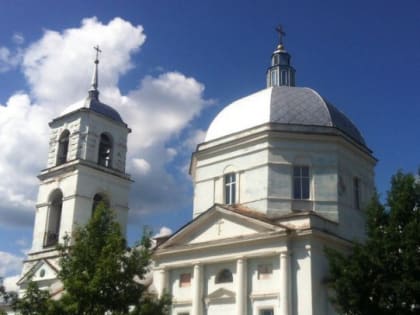 Грабителя, опустошившего в День Победы ящик для пожертвований в храме Тихвина, задержали по "горячим следам" - но уже без денег