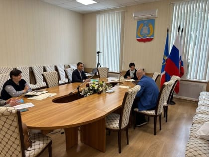 Глава администрации Гатчинского района Людмила Нещадим провела личный прием граждан