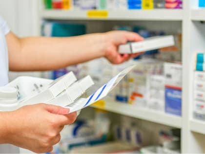 Росздравнадзор предупредил о задержках в доставке лекарств в аптеки