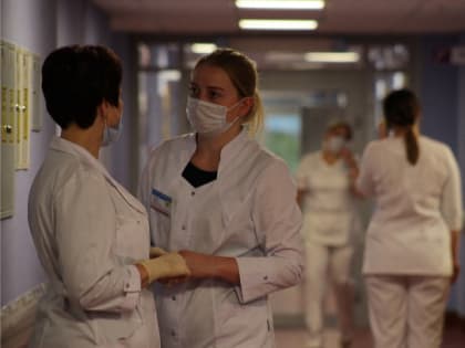 Врач объяснил, почему молодые стали тяжело переносить грипп и коронавирус