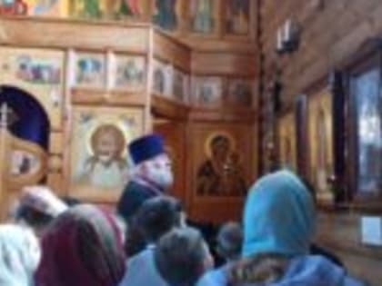 Школьники Семиозерья посетили храм в честь Седмиезерной иконы Божией Матери