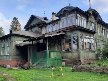 В огне на Л. Шмидта в Вырице погиб человек