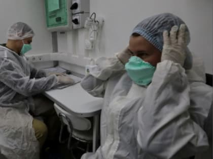 Врачи Ленобласти удалили 83-летней пациентке опухоль, мешавшую ей дышать и ходить