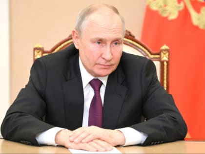 Российское зерно поступит в Африку к новому году. Путин о зерновой сделке и продовольственной помощи