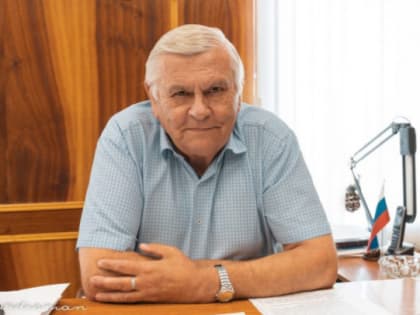 СК переиграл: глава администрации Лодейного Поля остается свидетелем, по делу о «скамейках» планируют задержать коммерсантов