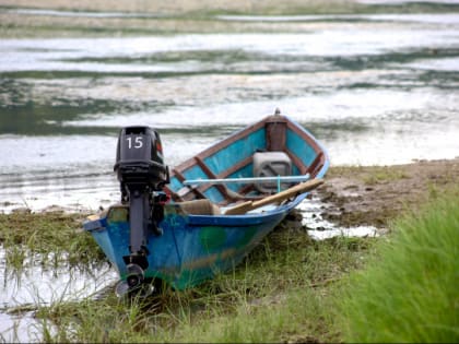 В реке Сясь мужчина утонул, выпав из лодки