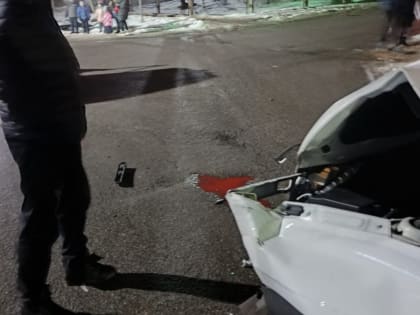 Вопящий петербуржец врезался в машину с пятью детьми в Луге. Гаишника он записал во вселенную Marvel (фото и видео)