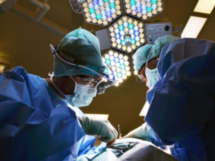 Ленинградские хирурги спасли ногу пострадавшей в ДТП 14-летней девочки