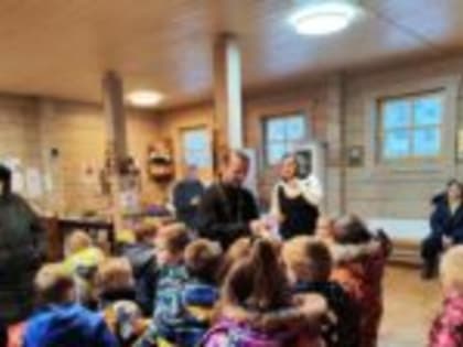 Дети посетили храм Александра Невского на престольный праздник