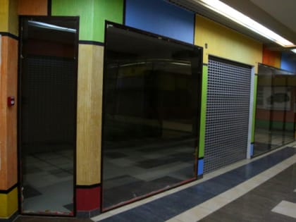 Международные бренды продолжат покидать РФ