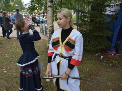 «АТАМАНСКИЕ ВНУКИ» ПОКОРИЛИ ВЫТЕГРУ