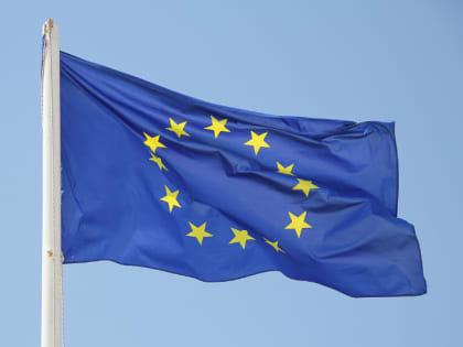 Польша и Литва добиваются включения российского ядерного сектора в десятый пакет санкций ЕС