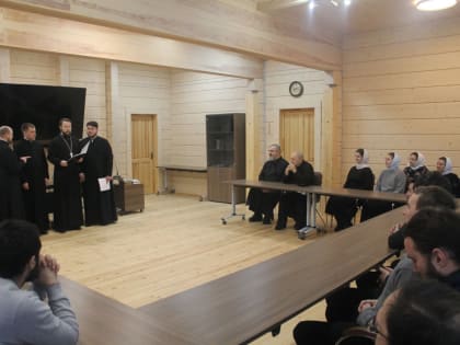 Реабилитационный центр «Саперное» с Рождественским концертом посетил хор духовенства Выборгской епархии