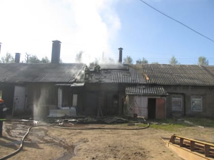 Стекольный завод горел в Чагоде – пострадавших нет