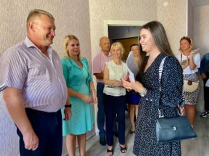 С нововсельем!