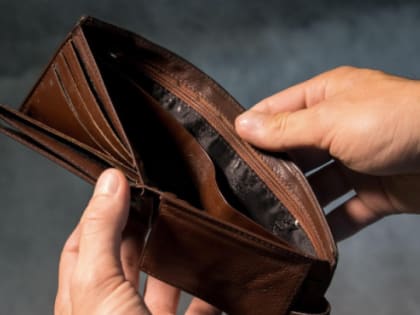 Совфед РФ одобрил закон об индексации пенсий работающим пенсионерам с 2025 года