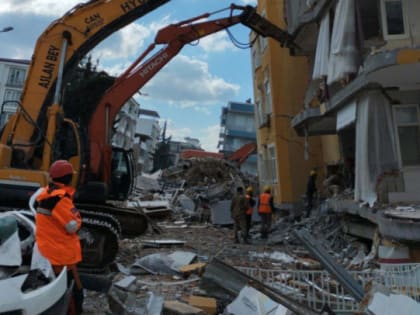 Землетрясение в Турции: погибших — более 20 тысяч