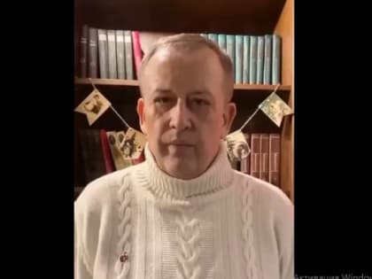 Губернатор Ленобласти показал, как готовится к Новому году. И поздравил ленинградцев