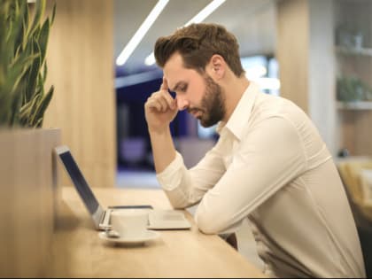 Россиянам снится работа, некоторые даже страдают от кошмаров — опрос