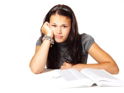 “Психологическая накачка и стресс”. ЕГЭ в России могут отменить в январе 2024 года