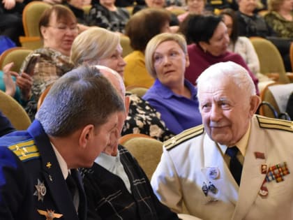 Во славу защитников