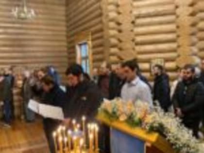 Престольный праздник в храме реабилитационного центра «Сретенское»
