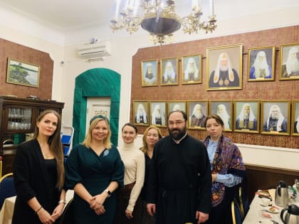 Встреча Ресурсного центра епархии с консультациями по формированию заявок на грантовые конкурсы и планированием работы Центра "ПЕРИФЕРИЯ" состоялась на петербургском подв