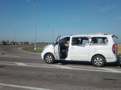Трое гражданских и ребенок пострадали при сбросе БПЛА на дорогу в Белгородской области