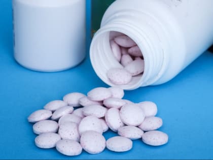 Ребенка с отравлением увезли в больницу из поселка под Гатчиной