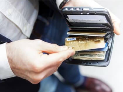 "Ну наконец-то". Депутаты ЗакСа заговорили об отказе от зарплат