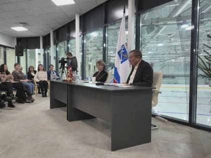 Итоги-2024 и планы-2025: пресс-конференция главы региона для журналистов областных и федеральных СМИ