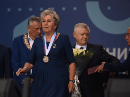 Новыми Почетными гражданами Ленобласти стали учитель и депутат Госдумы