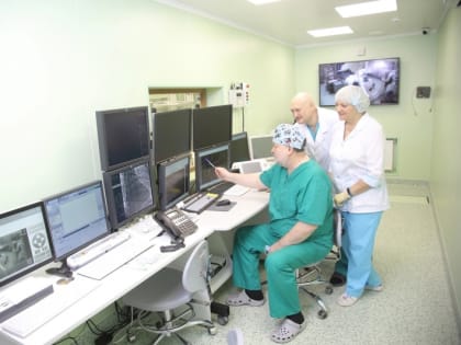 Наполовину парализованную пациентку спасли вологодские врачи