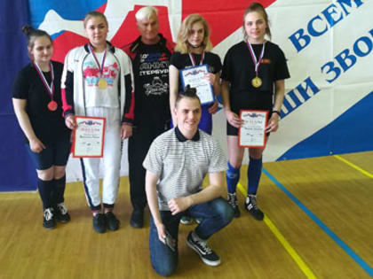 Тихвинская сборная завоевала «серебро» на областных состязаниях
