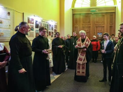 Преосвященнейший Игнатий освятил мемориальные доски, посвященные настоятелям Спасо-Преображенского собора Выборга