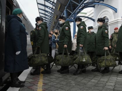 Госдума пообещала уклонистам от призыва запрет на разлуку с Родиной